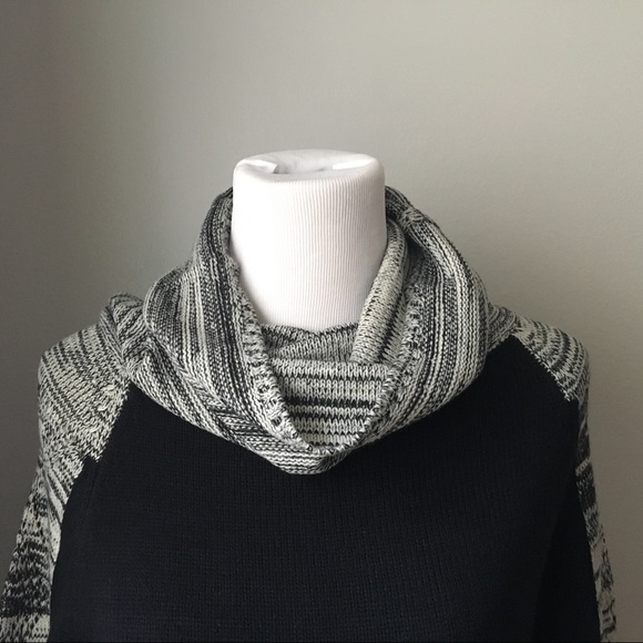 DONATED | Sweater dress | Paper Crane - Picture 2 of 2